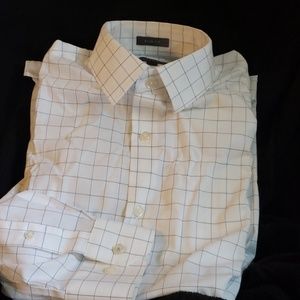 Long sleeve dress shirt